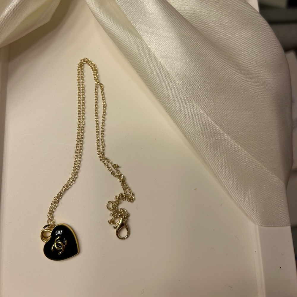 CHANEL Gold-tone Chain Necklace with Black Heart Pendant